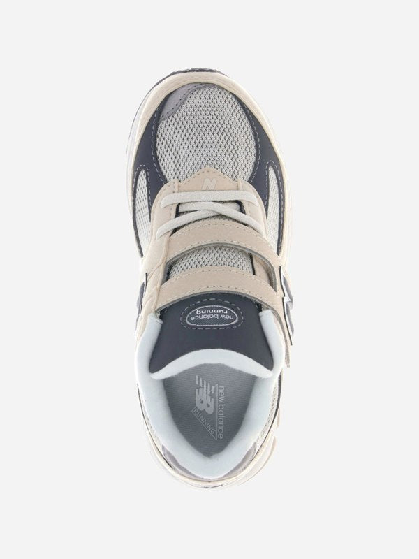 New Balance 2002 - Beige and Black
