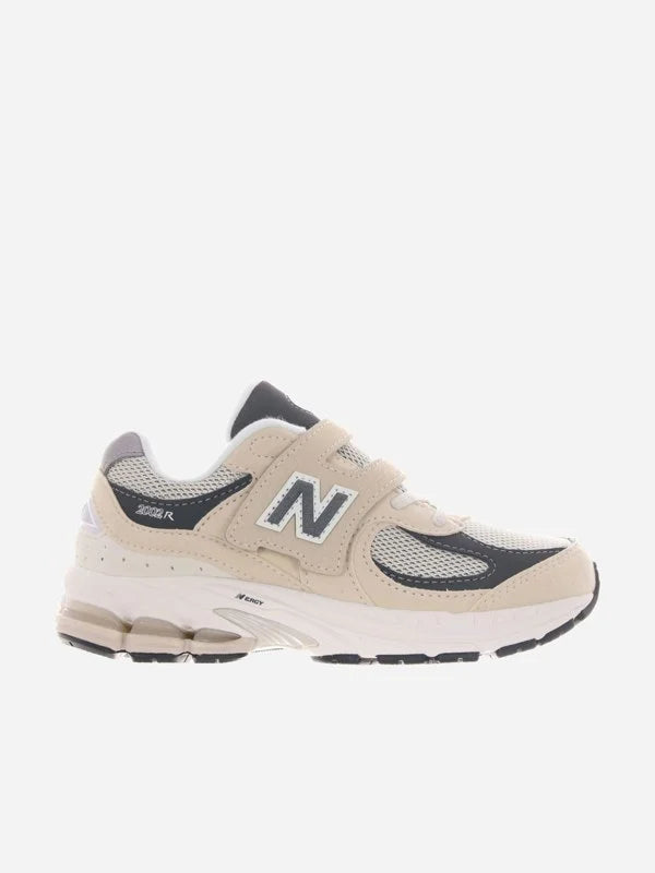 New Balance 2002 - Beige and Black
